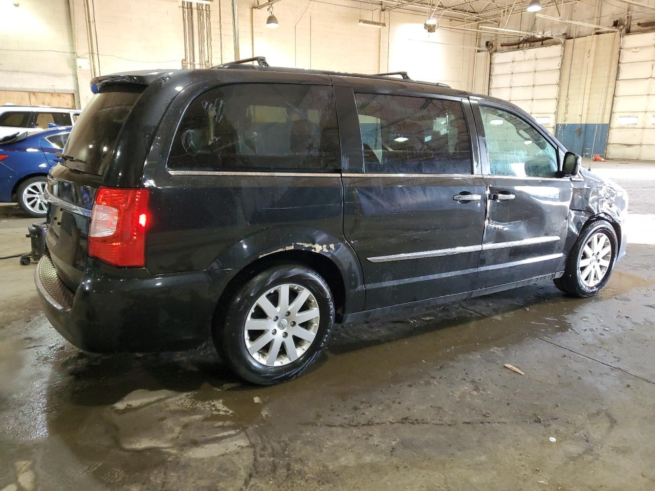 Photo 2 VIN: 2C4RC1BG0GR200794 - CHRYSLER TOWN & COUNTRY 