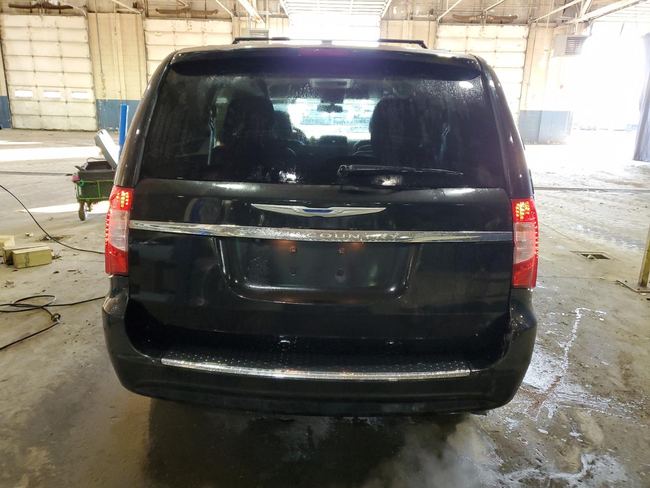 Photo 5 VIN: 2C4RC1BG0GR200794 - CHRYSLER TOWN & COUNTRY 