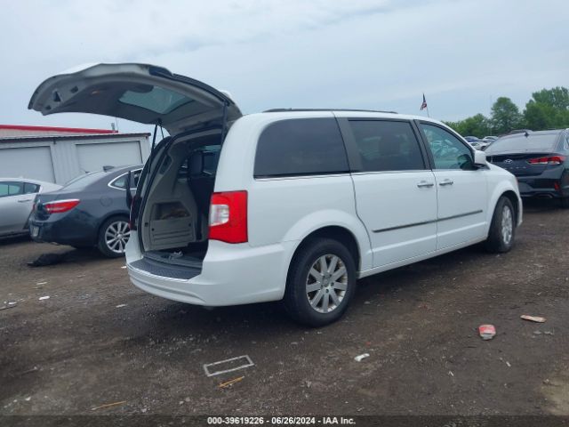 Photo 3 VIN: 2C4RC1BG0GR207406 - CHRYSLER TOWN AND COUNTRY 