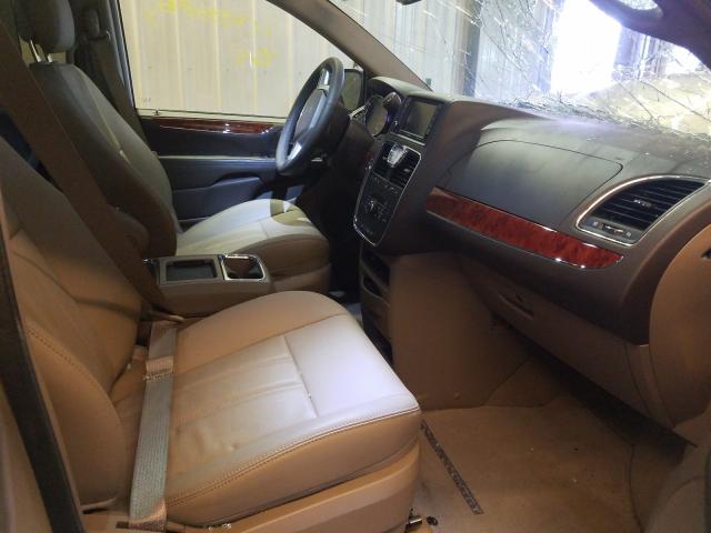 Photo 4 VIN: 2C4RC1BG0GR253978 - CHRYSLER TOWN & COU 