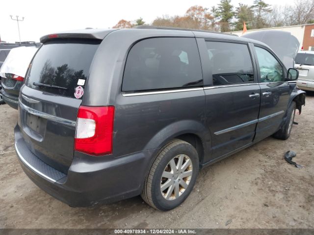 Photo 3 VIN: 2C4RC1BG0GR260428 - CHRYSLER TOWN AND COUNTRY 