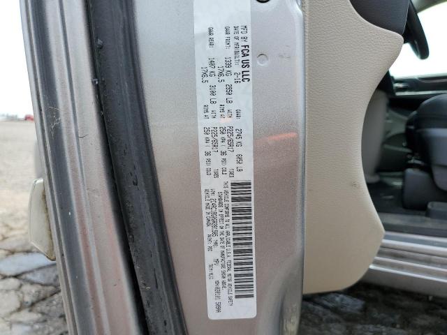 Photo 12 VIN: 2C4RC1BG0GR281585 - CHRYSLER TOWN & COU 