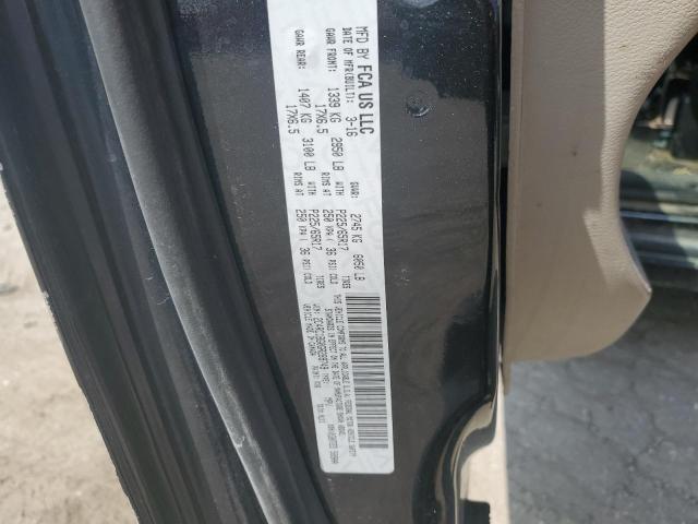 Photo 12 VIN: 2C4RC1BG0GR289749 - CHRYSLER TOWN & COU 