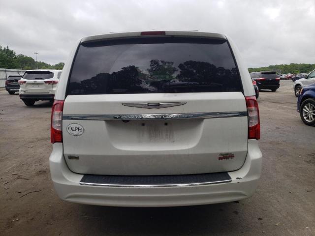 Photo 5 VIN: 2C4RC1BG0GR293896 - CHRYSLER TOWN & COU 