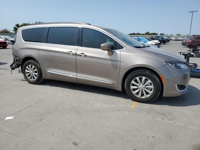 Photo 3 VIN: 2C4RC1BG0HR535989 - CHRYSLER PACIFICA 