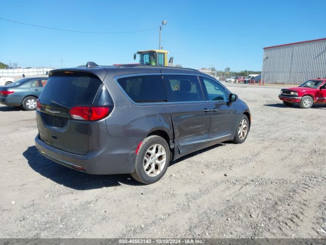 Photo 3 VIN: 2C4RC1BG0HR538441 - CHRYSLER PACIFICA 