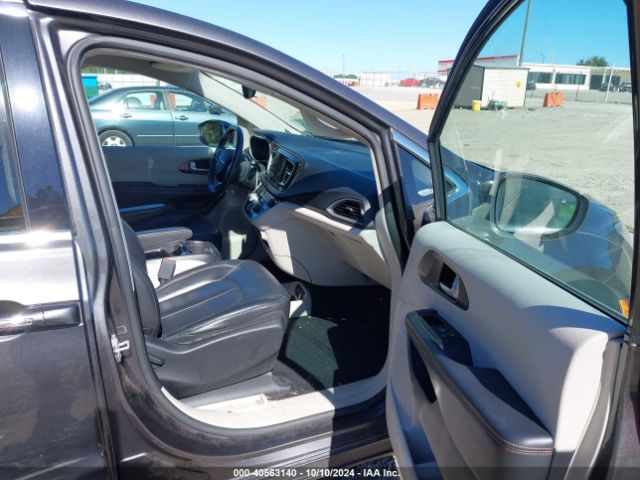 Photo 4 VIN: 2C4RC1BG0HR538441 - CHRYSLER PACIFICA 