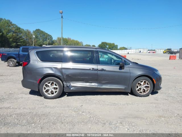 Photo 5 VIN: 2C4RC1BG0HR538441 - CHRYSLER PACIFICA 