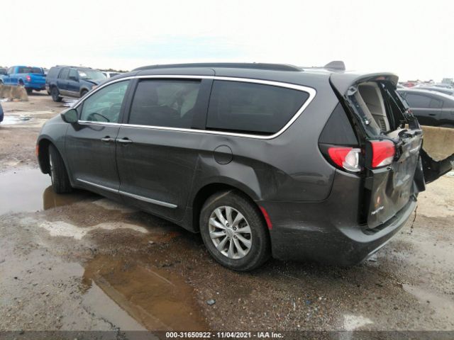 Photo 2 VIN: 2C4RC1BG0HR539637 - CHRYSLER PACIFICA 