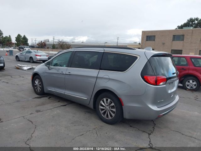 Photo 2 VIN: 2C4RC1BG0HR543851 - CHRYSLER PACIFICA 