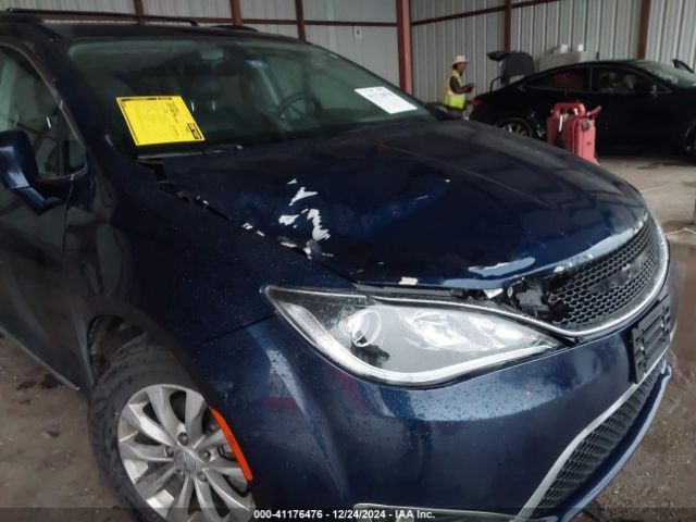 Photo 5 VIN: 2C4RC1BG0HR599630 - CHRYSLER PACIFICA 