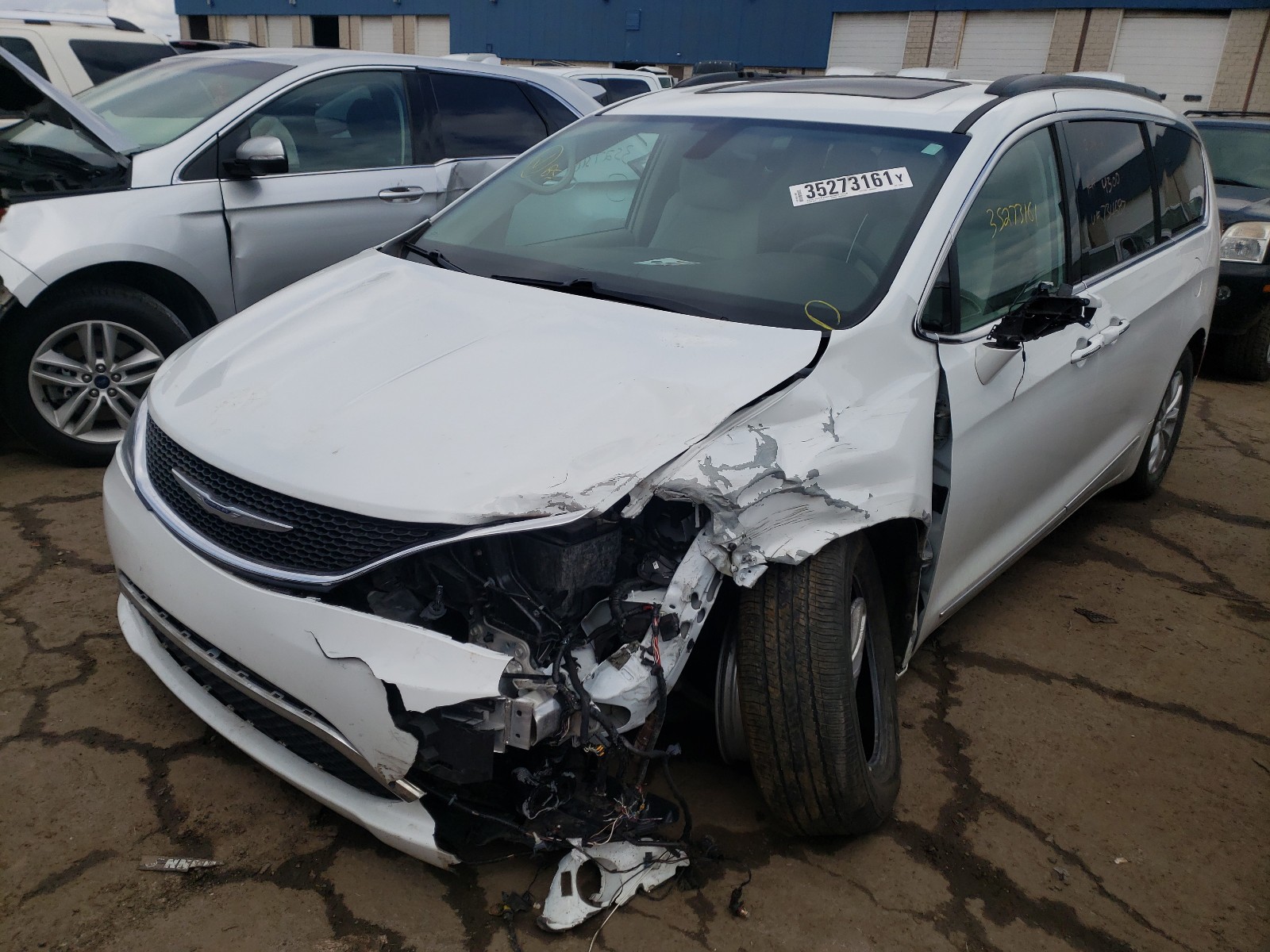 Photo 1 VIN: 2C4RC1BG0HR734587 - CHRYSLER PACIFICA T 