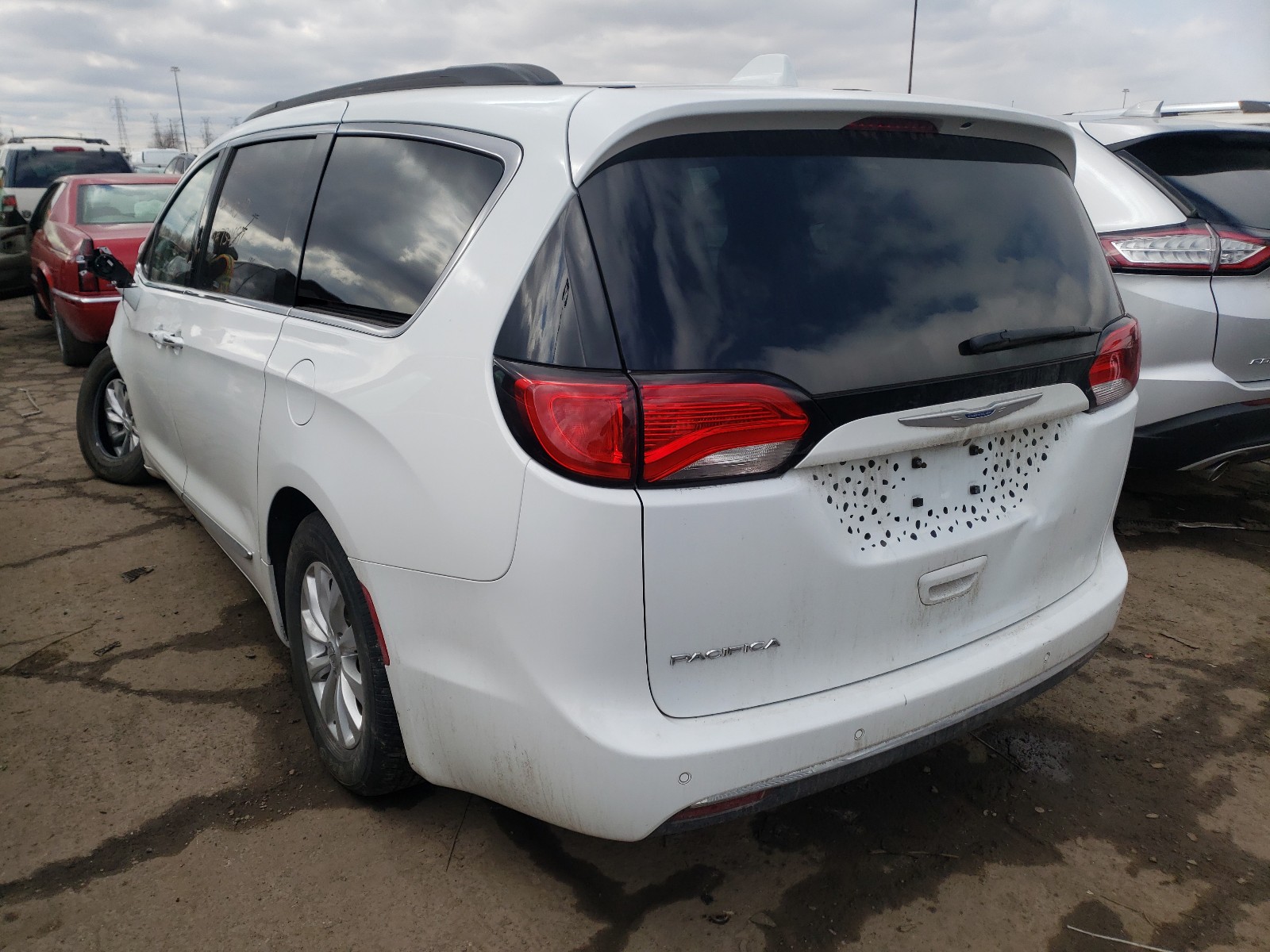 Photo 2 VIN: 2C4RC1BG0HR734587 - CHRYSLER PACIFICA T 