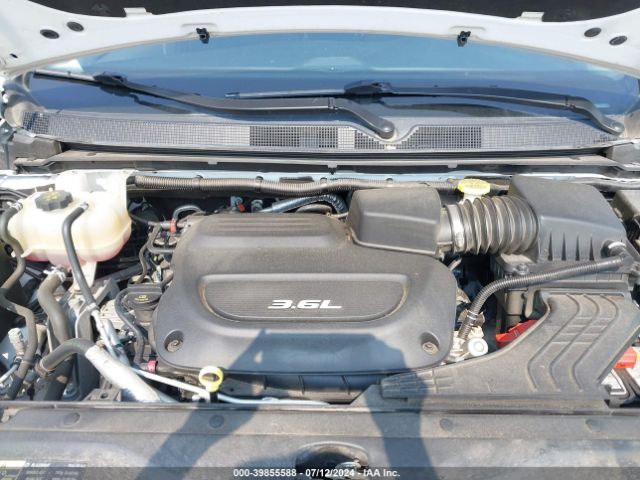 Photo 9 VIN: 2C4RC1BG0HR788424 - CHRYSLER PACIFICA 