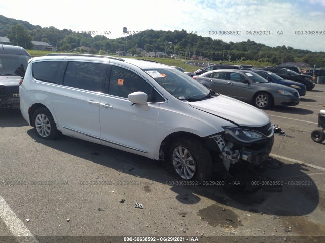 Photo 0 VIN: 2C4RC1BG0HR846824 - CHRYSLER PACIFICA 