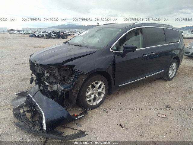 Photo 1 VIN: 2C4RC1BG0JR128034 - CHRYSLER PACIFICA 