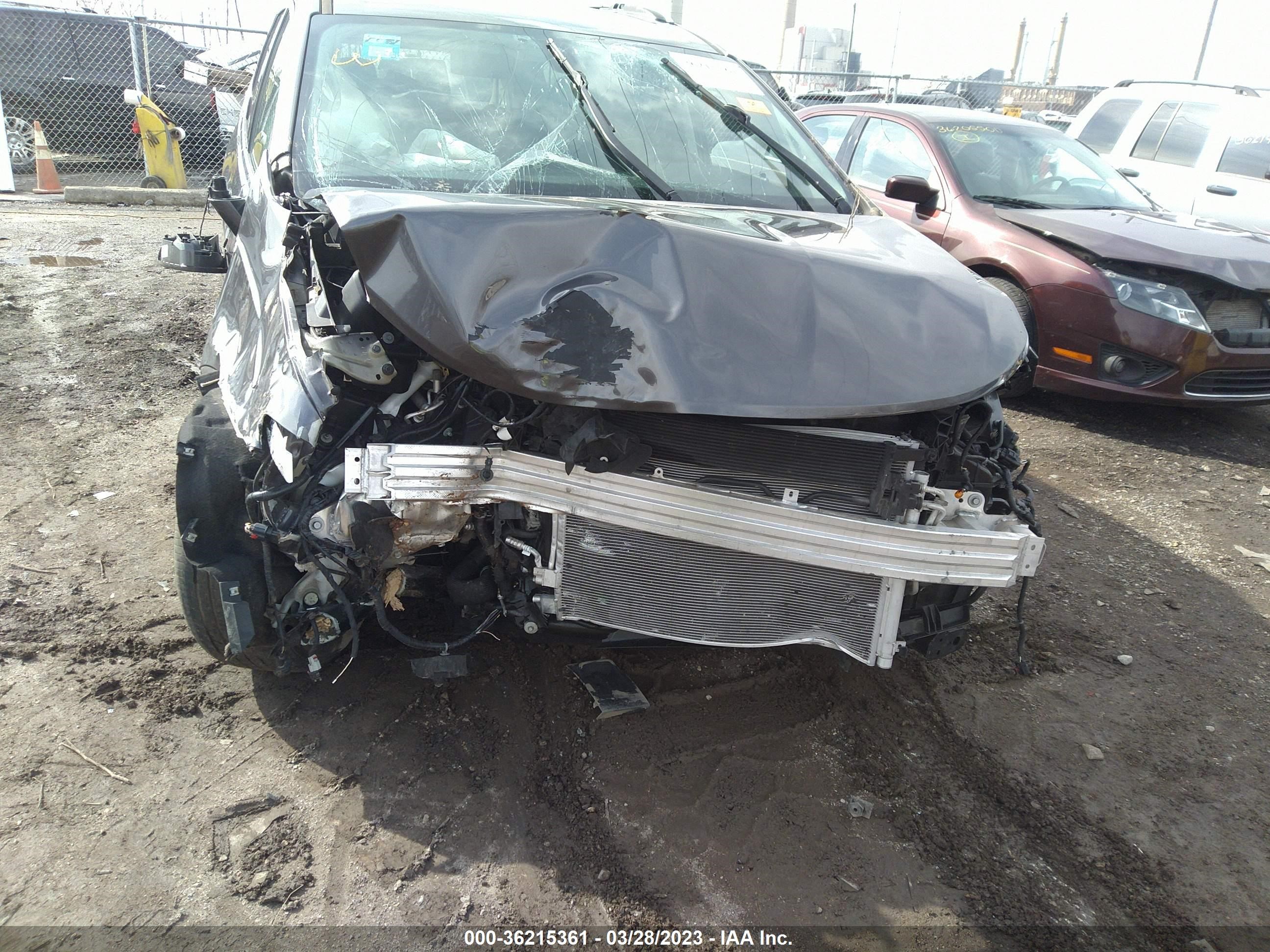 Photo 5 VIN: 2C4RC1BG0JR139549 - CHRYSLER PACIFICA 