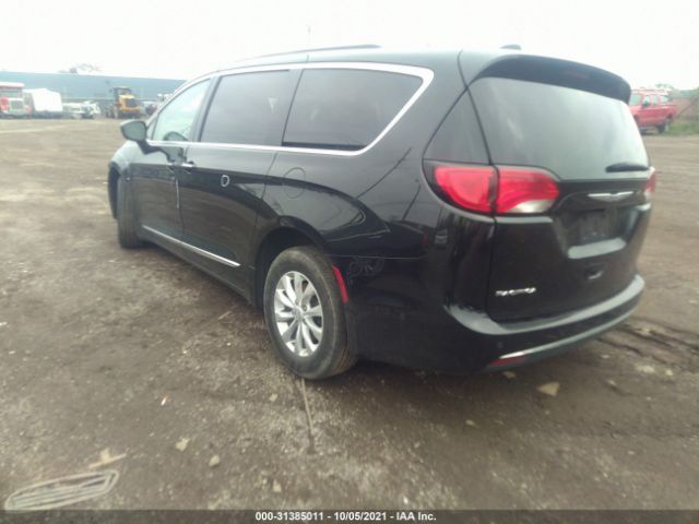 Photo 2 VIN: 2C4RC1BG0JR170977 - CHRYSLER PACIFICA 