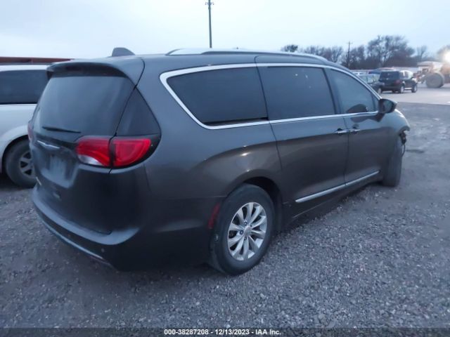 Photo 3 VIN: 2C4RC1BG0JR214332 - CHRYSLER PACIFICA 