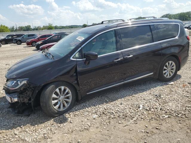 Photo 0 VIN: 2C4RC1BG0JR261389 - CHRYSLER PACIFICA 