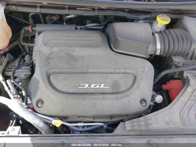 Photo 9 VIN: 2C4RC1BG0JR279665 - CHRYSLER PACIFICA 