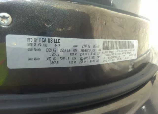 Photo 8 VIN: 2C4RC1BG0JR294862 - CHRYSLER PACIFICA 