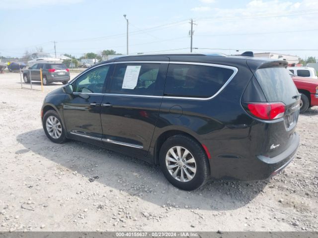 Photo 2 VIN: 2C4RC1BG0KR650406 - CHRYSLER PACIFICA 