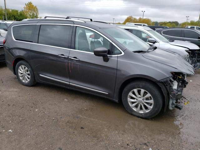 Photo 3 VIN: 2C4RC1BG0KR651197 - CHRYSLER PACIFICA 