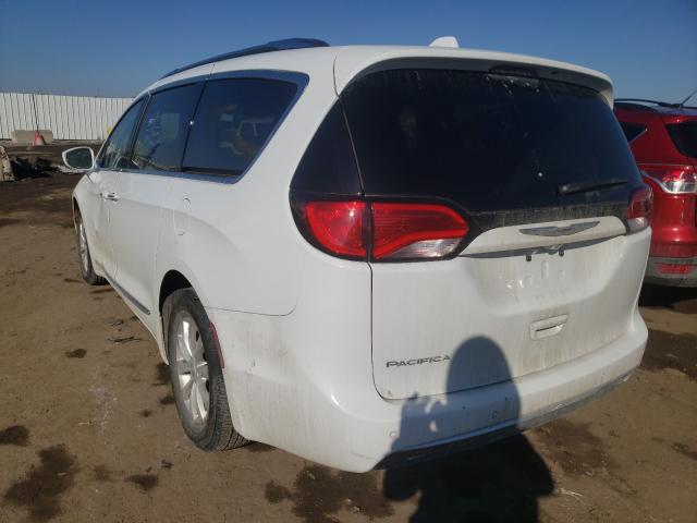 Photo 2 VIN: 2C4RC1BG0KR665410 - CHRYSLER PACIFICA 