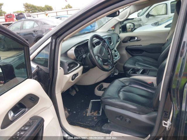 Photo 4 VIN: 2C4RC1BG0LR124858 - CHRYSLER PACIFICA 