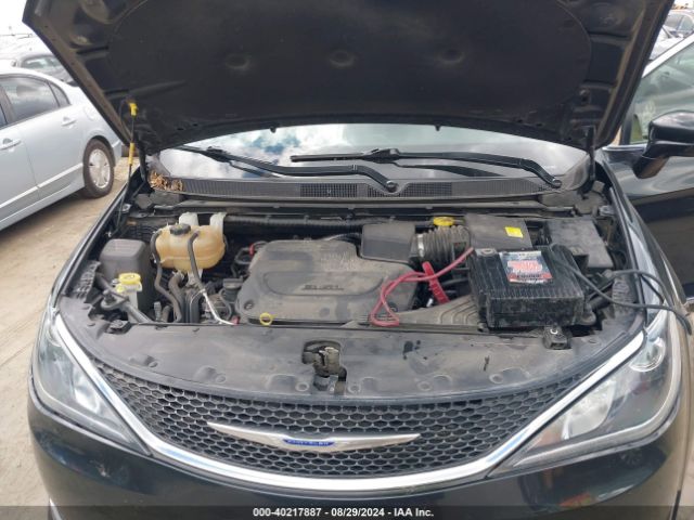 Photo 9 VIN: 2C4RC1BG0LR124858 - CHRYSLER PACIFICA 