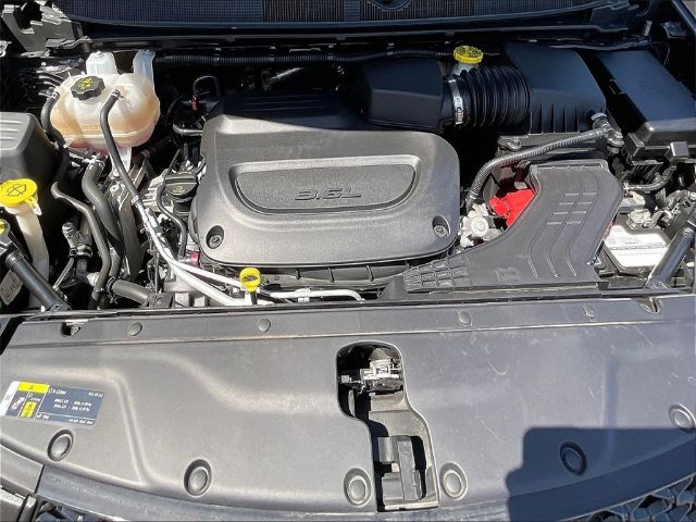 Photo 8 VIN: 2C4RC1BG0MR531113 - CHRYSLER PACIFICA 