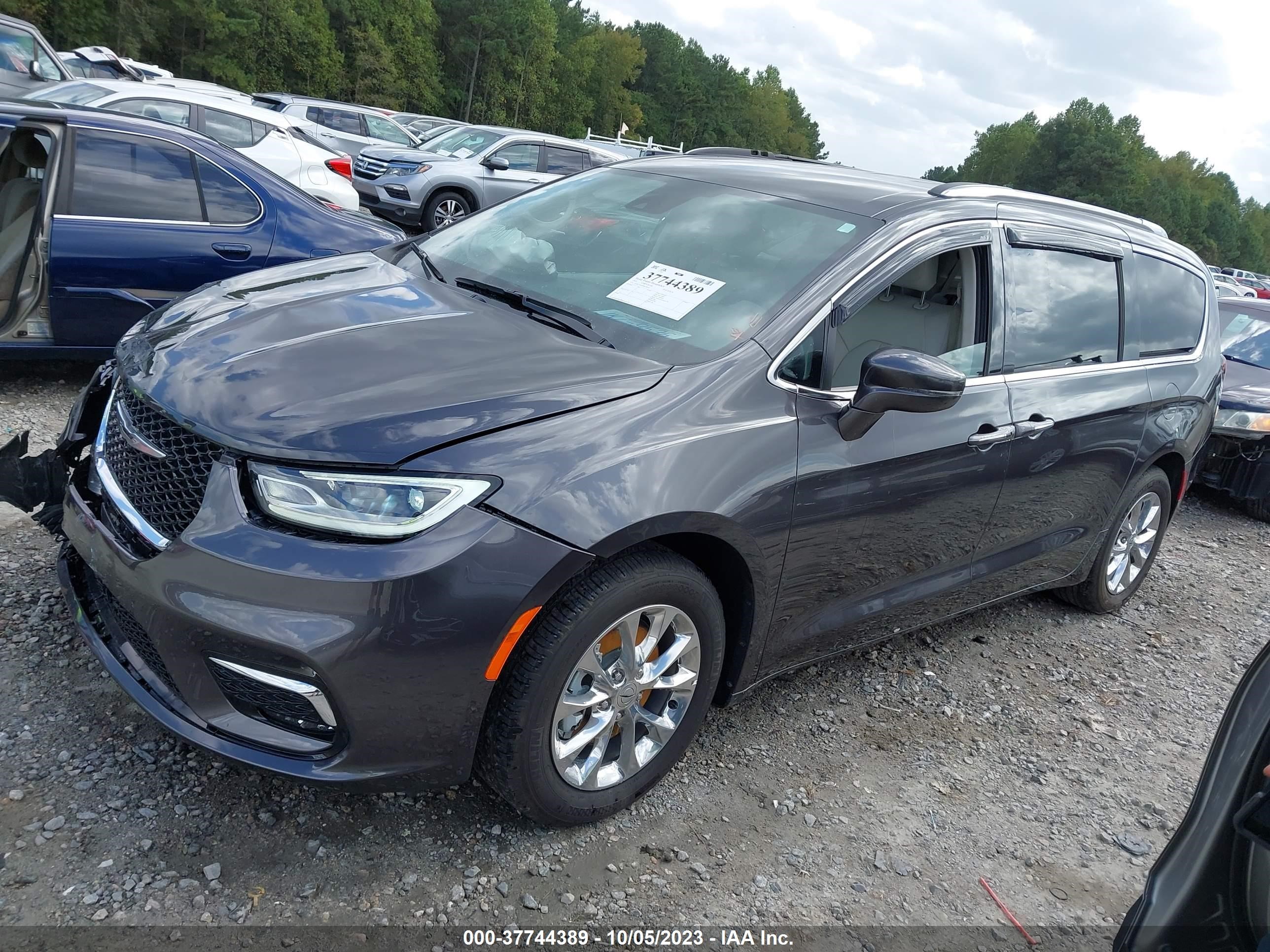 Photo 1 VIN: 2C4RC1BG0MR558618 - CHRYSLER PACIFICA 