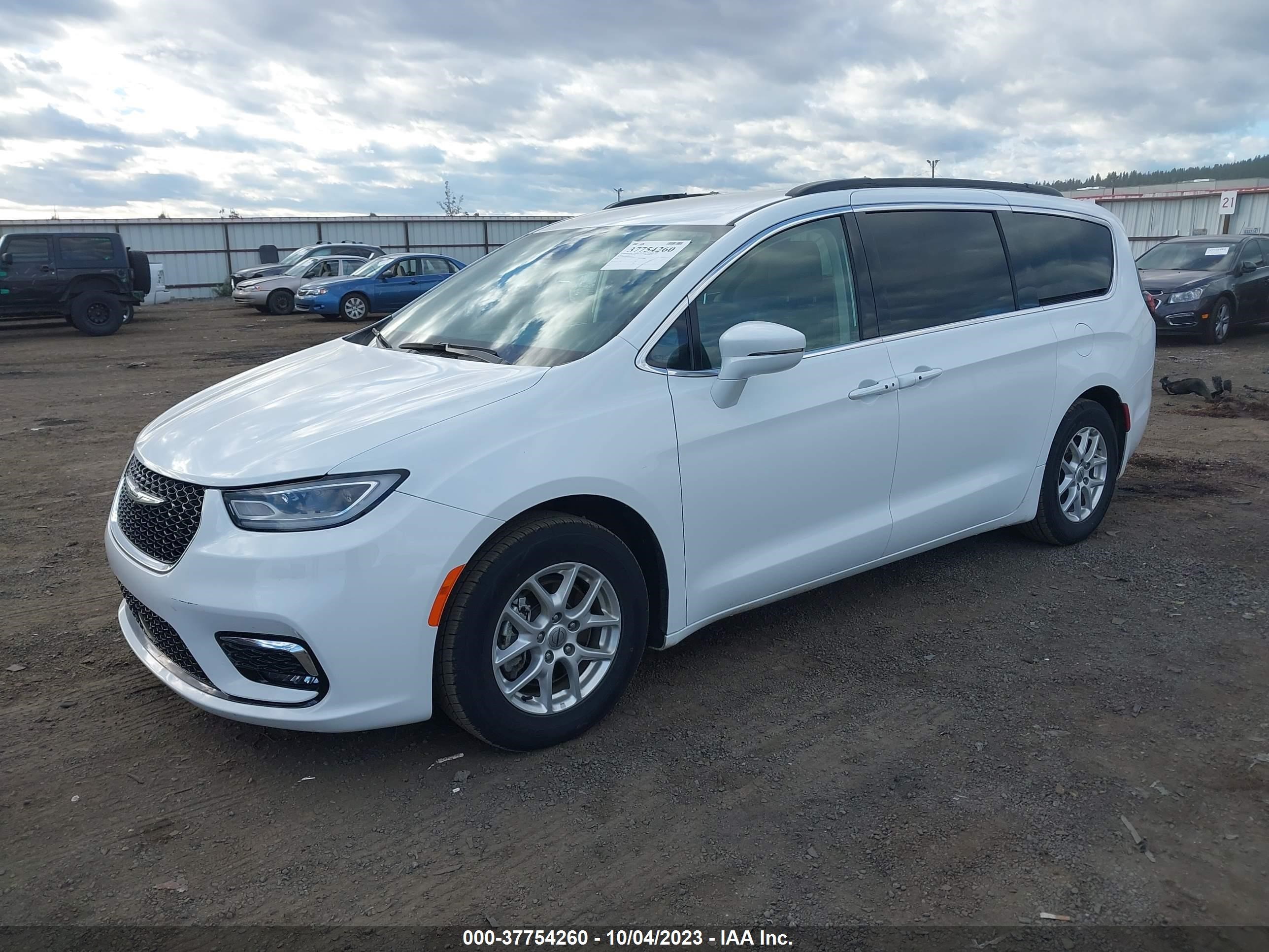 Photo 1 VIN: 2C4RC1BG0NR131537 - CHRYSLER PACIFICA 