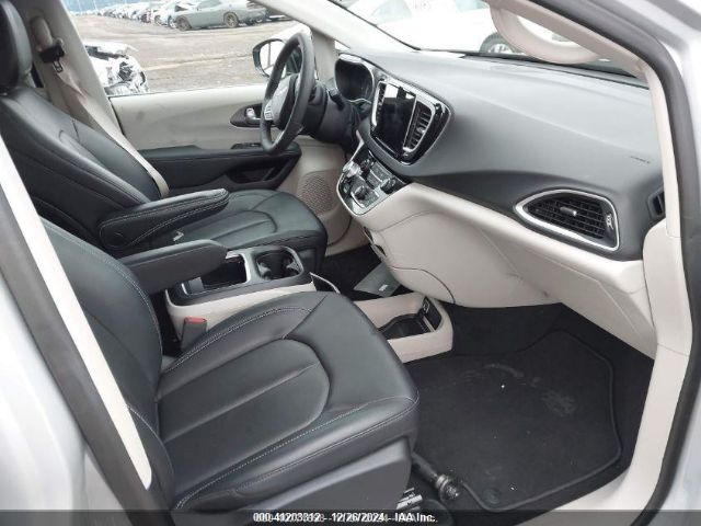 Photo 4 VIN: 2C4RC1BG0RR143533 - CHRYSLER PACIFICA 