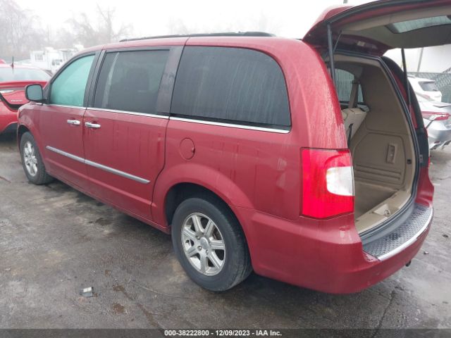 Photo 2 VIN: 2C4RC1BG1CR107227 - CHRYSLER TOWN & COUNTRY 