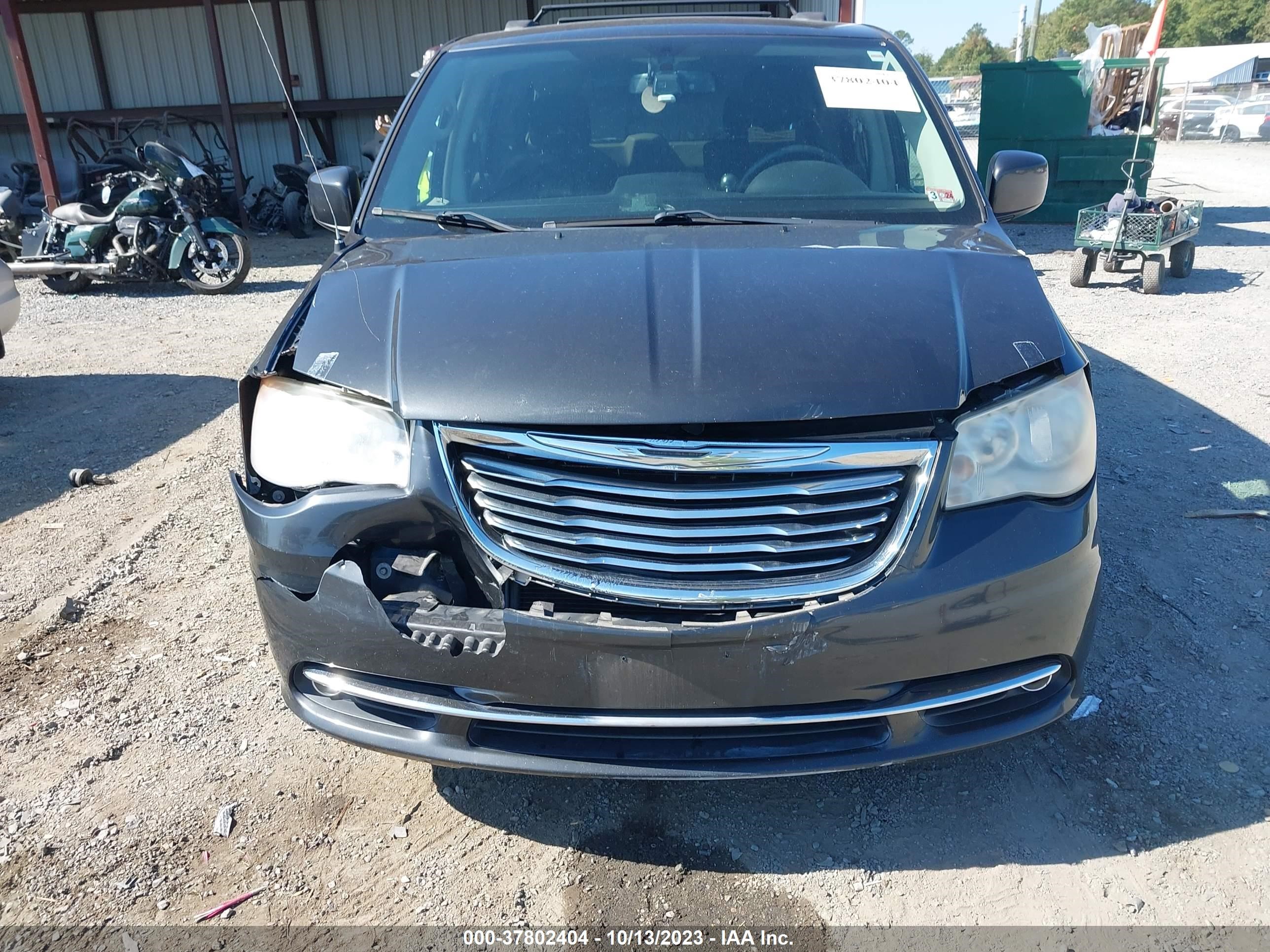 Photo 11 VIN: 2C4RC1BG1CR162387 - CHRYSLER TOWN & COUNTRY 