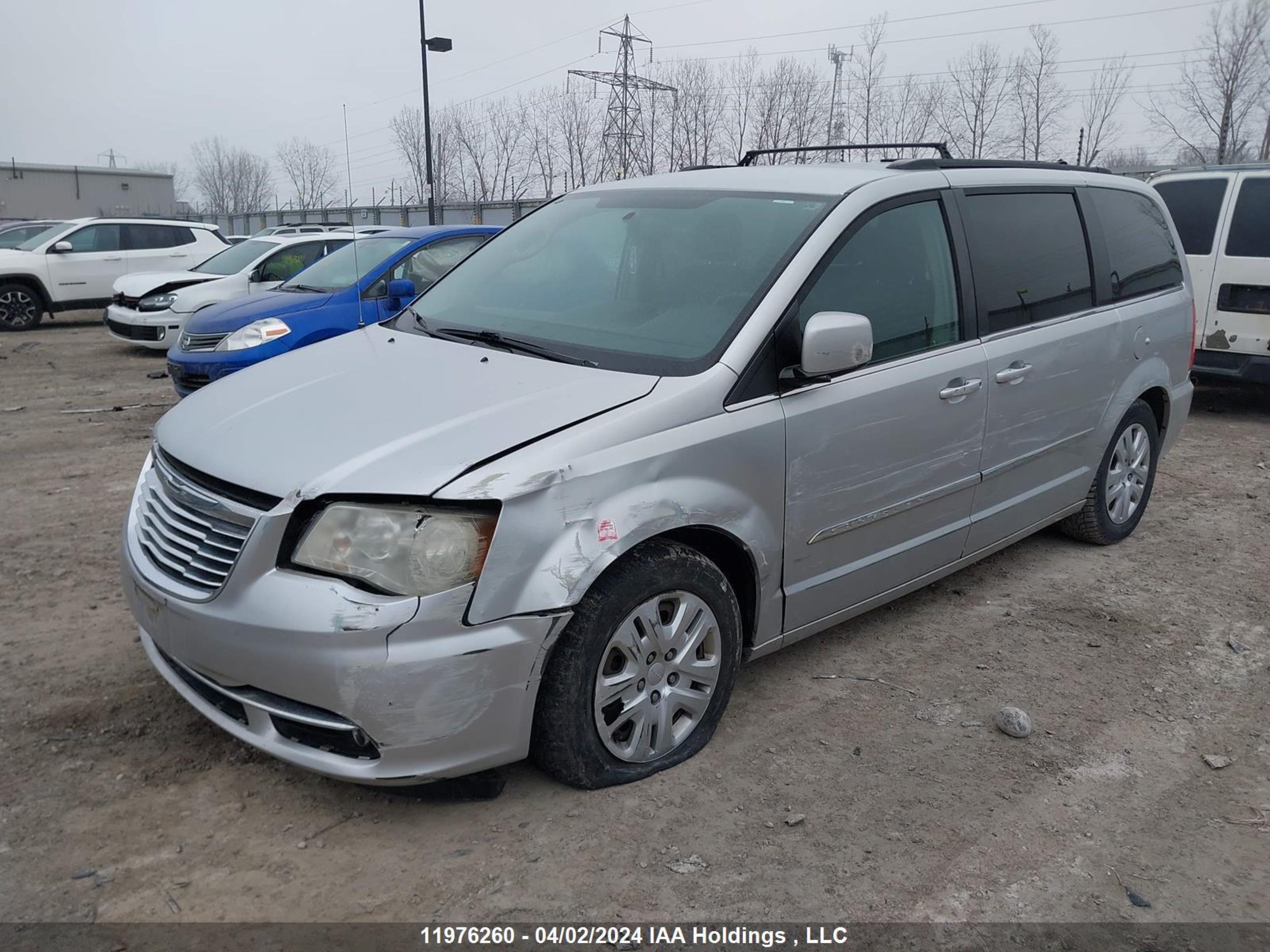 Photo 1 VIN: 2C4RC1BG1CR213337 - CHRYSLER TOWN & COUNTRY 