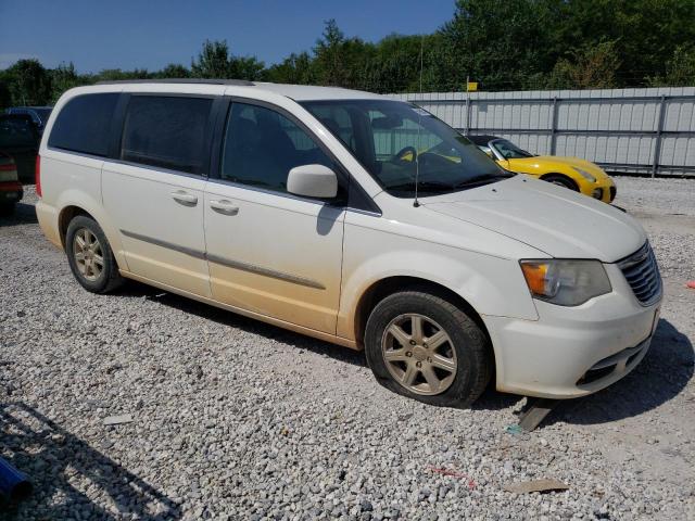 Photo 3 VIN: 2C4RC1BG1DR577825 - CHRYSLER TOWN & COU 