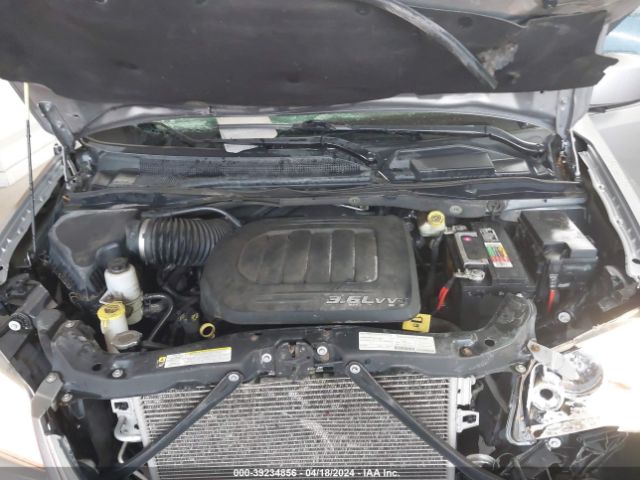 Photo 9 VIN: 2C4RC1BG1DR638297 - CHRYSLER TOWN & COUNTRY 