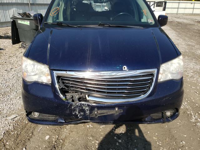 Photo 6 VIN: 2C4RC1BG1DR667976 - CHRYSLER TOWN & COU 