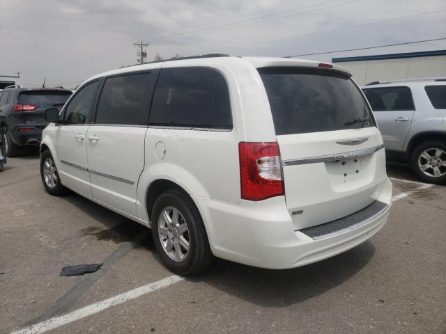 Photo 2 VIN: 2C4RC1BG1DR669923 - CHRYSLER TOWN &AMP COU 