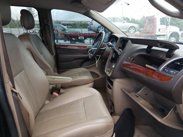 Photo 4 VIN: 2C4RC1BG1DR705786 - CHRYSLER TOWN & COU 