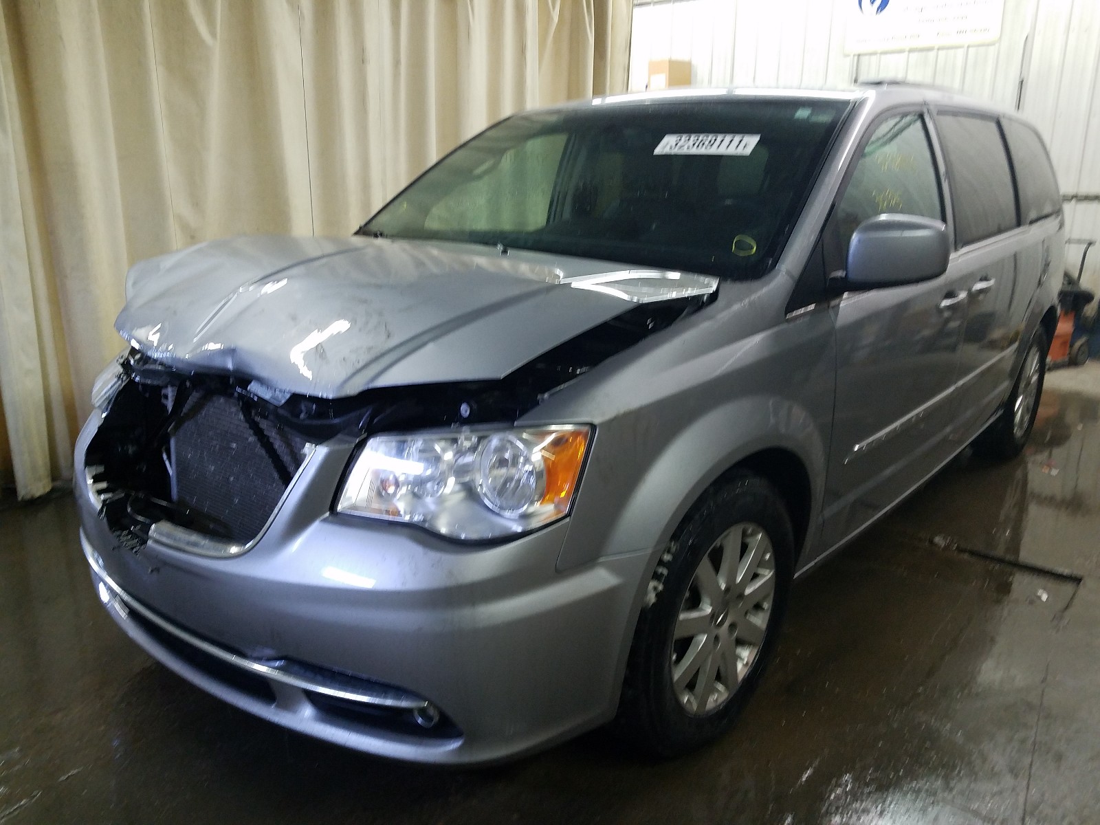 Photo 1 VIN: 2C4RC1BG1DR706842 - CHRYSLER TOWN &AMP COU 