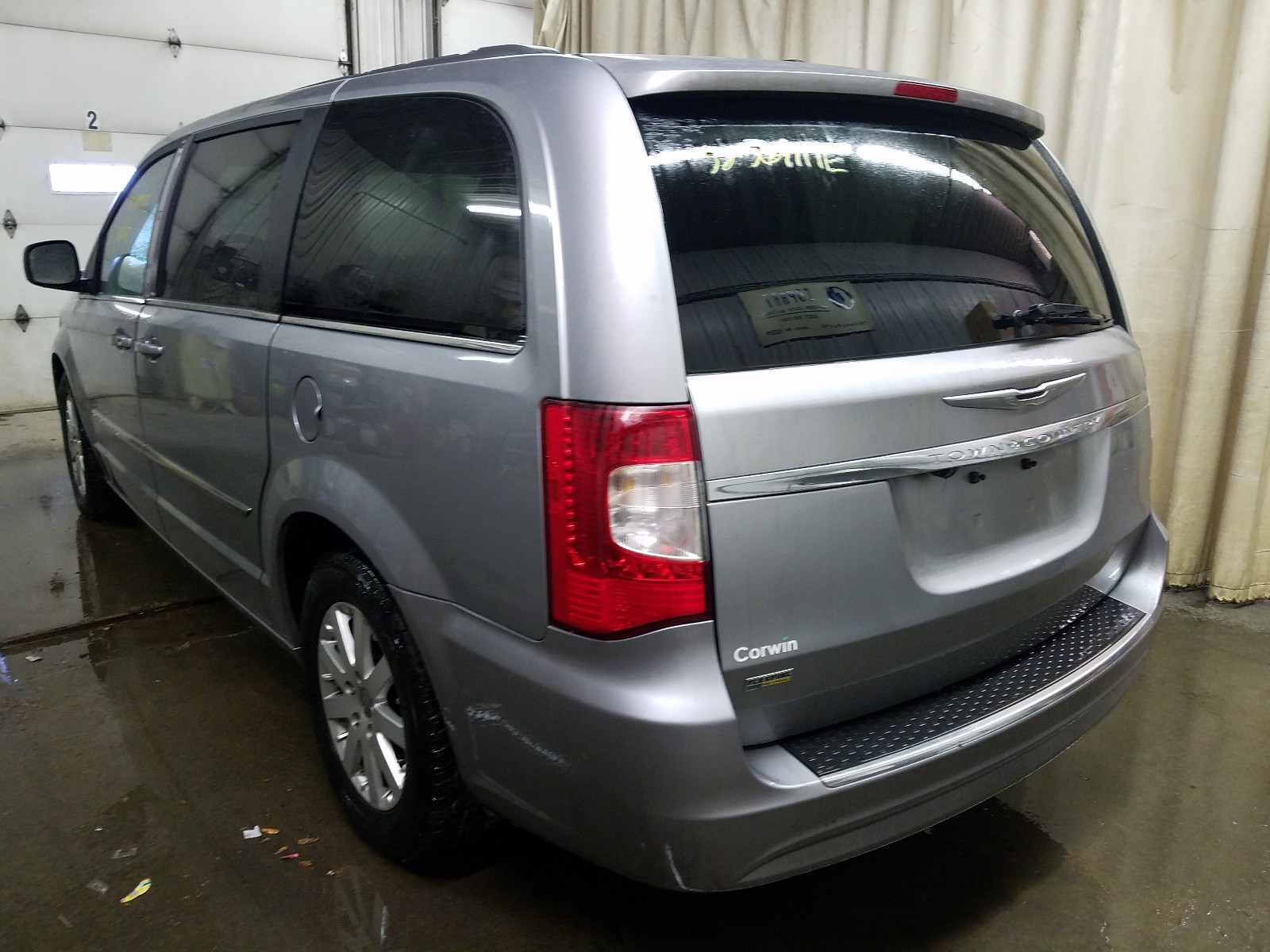 Photo 2 VIN: 2C4RC1BG1DR706842 - CHRYSLER TOWN &AMP COU 