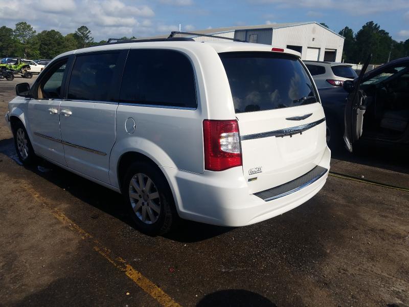 Photo 2 VIN: 2C4RC1BG1DR742322 - CHRYSLER TOWN &AMP COU 