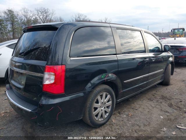 Photo 3 VIN: 2C4RC1BG1DR748010 - CHRYSLER TOWN & COUNTRY 