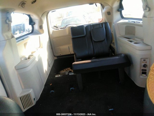 Photo 7 VIN: 2C4RC1BG1DR806200 - CHRYSLER TOWN & COUNTRY 