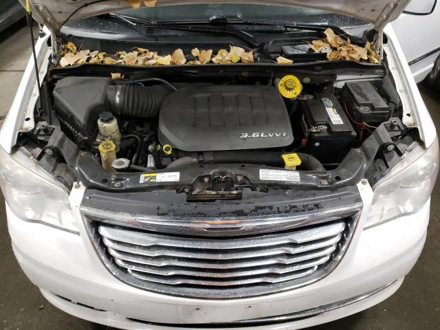 Photo 6 VIN: 2C4RC1BG1DR815933 - CHRYSLER TOWN & COU 