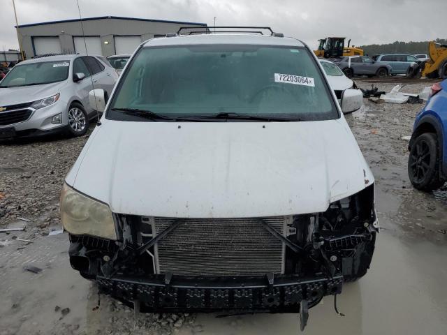 Photo 4 VIN: 2C4RC1BG1ER207945 - CHRYSLER TOWN & COU 